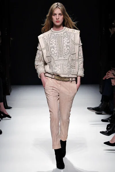 Look 22